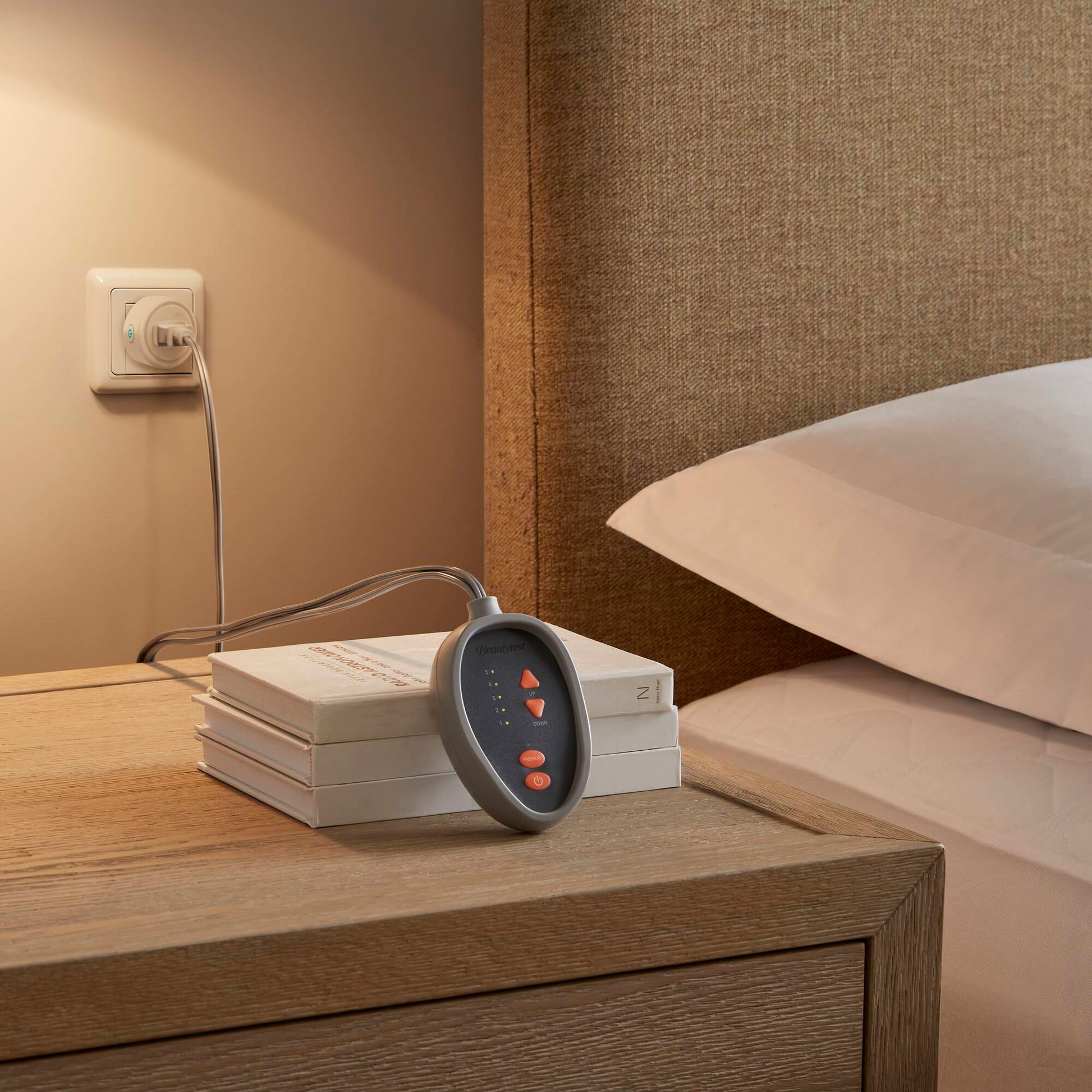 Cotton Blend - Full Heated Mattress Pad - White