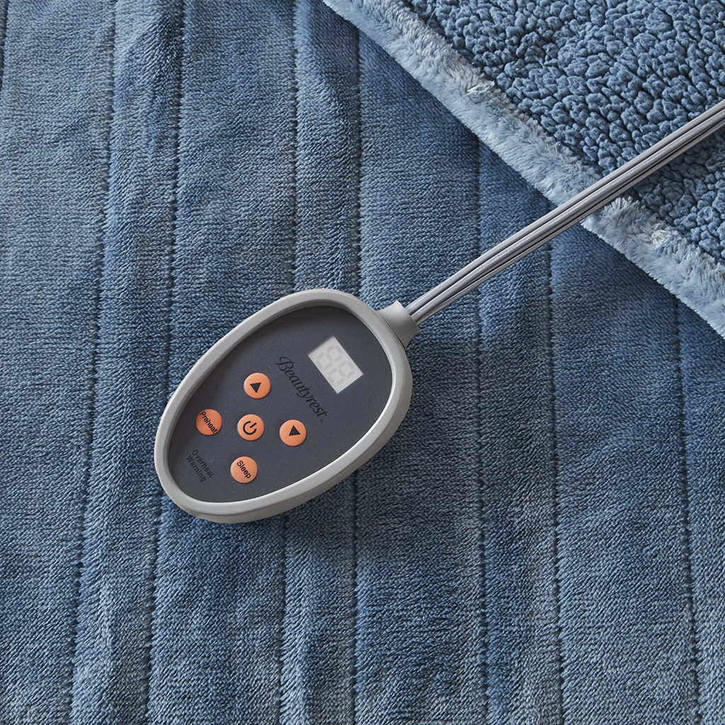 Heated Microlight to Berber - Blanket - Blue
