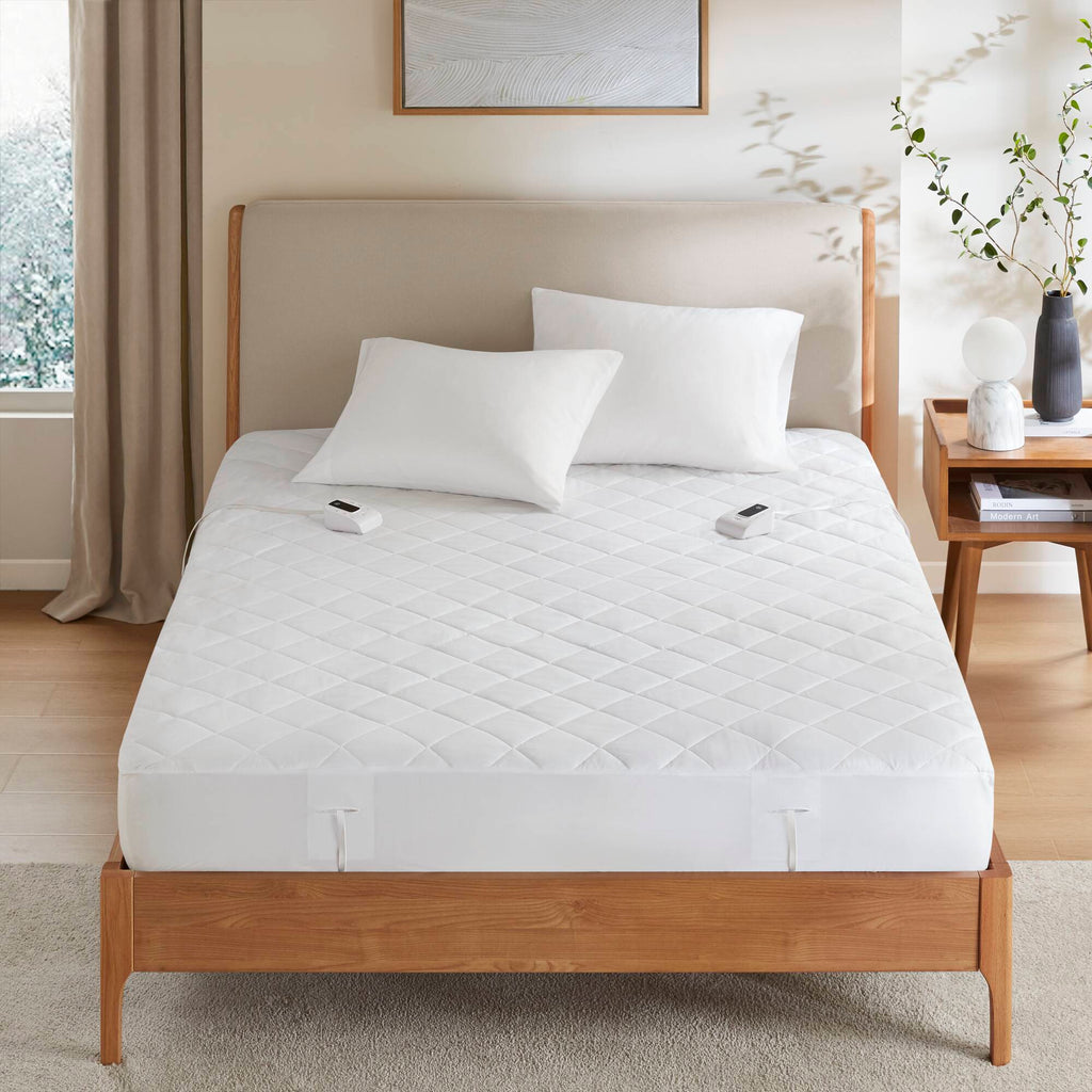 Microfiber Zoned - California King Heated Mattress Pad - White