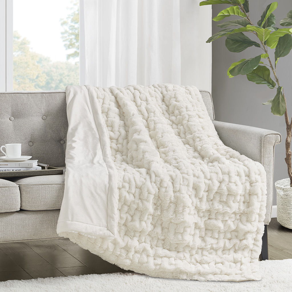 Ruched Throw - Ivory