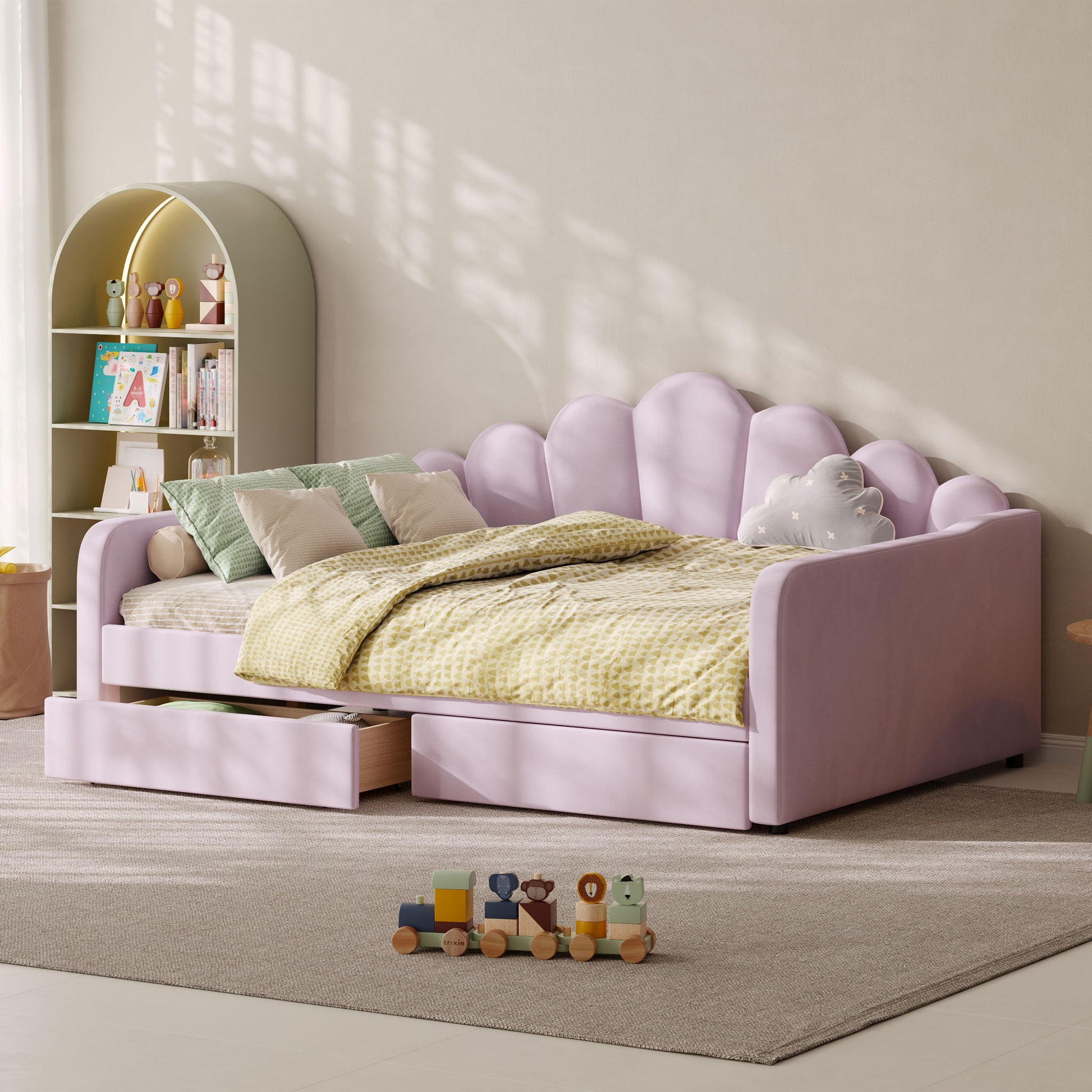 Shell Shaped Upholstered Daybed Frame With Slats