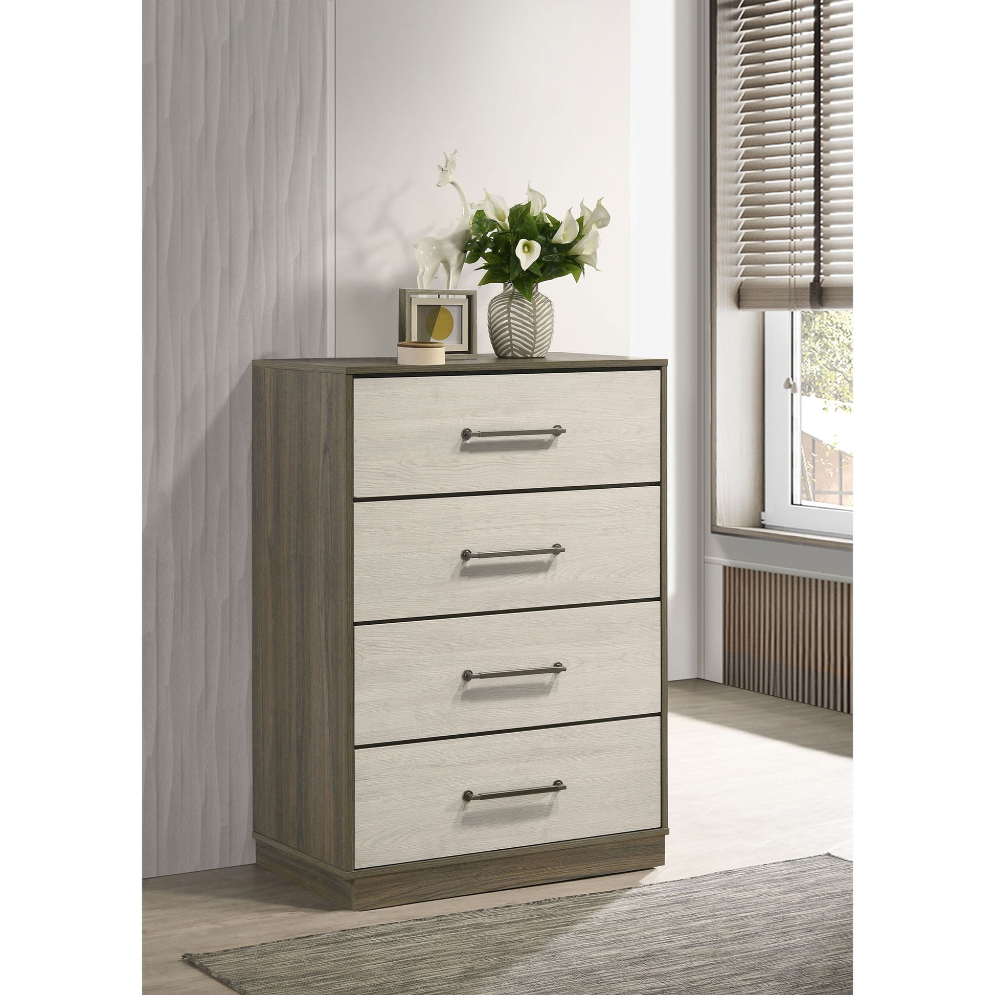 Edmondson - 4 Drawer Chest - Natural / Gray