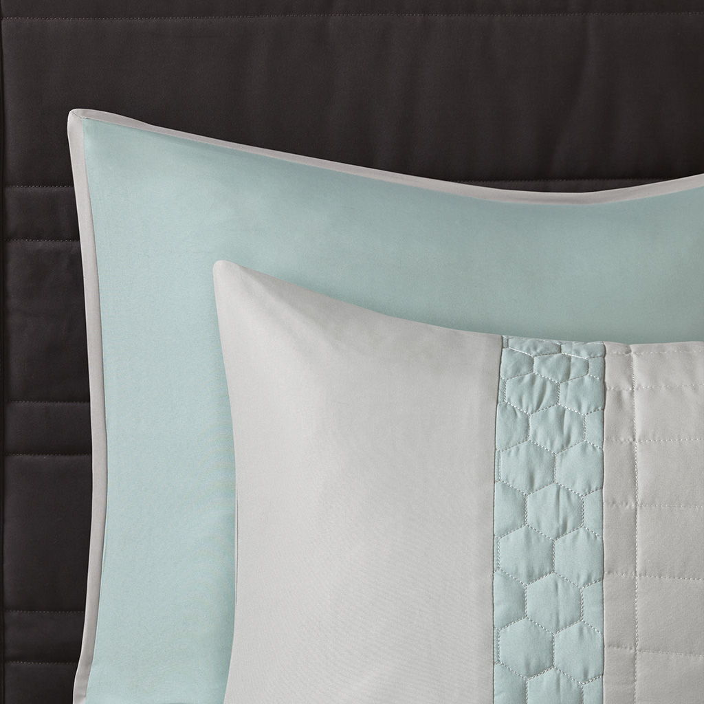 Tinsley - Queen 8 Piece Comforter Set - Seafoam / Gray