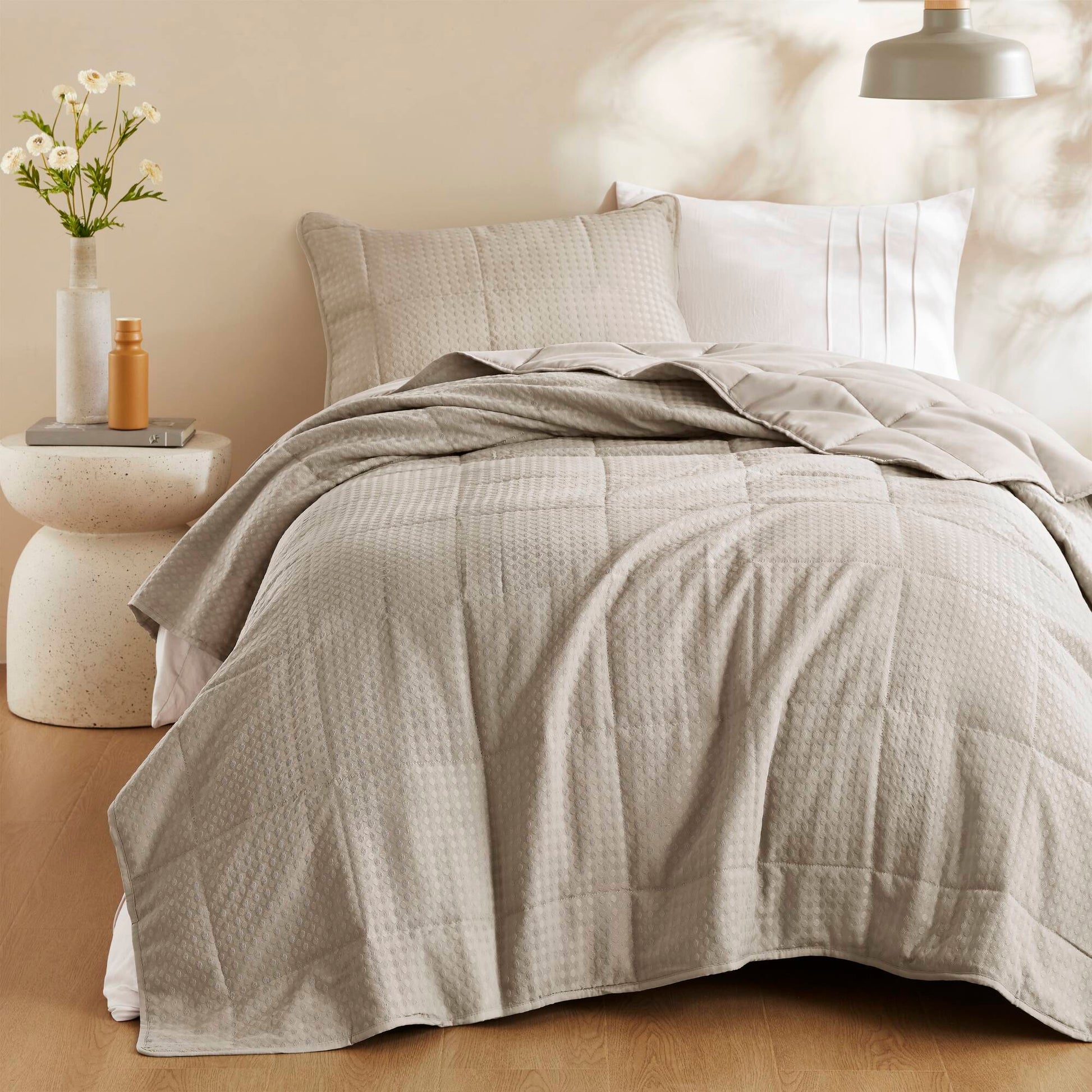 Mina - Twin/Twin Long Waffle Weave Textured Quilt Set - Neutral