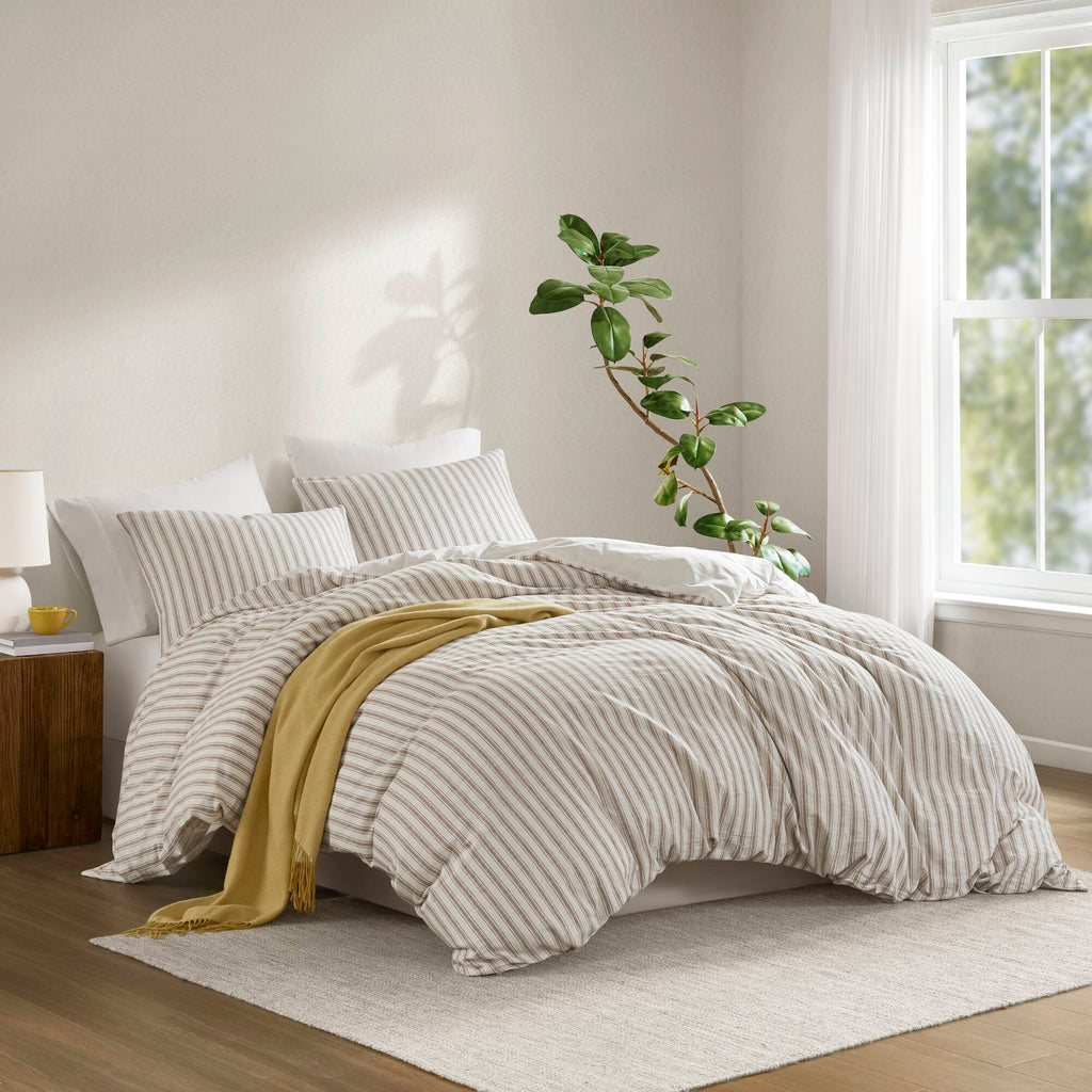Etta - 3 Piece California King Duvet Set - Tan