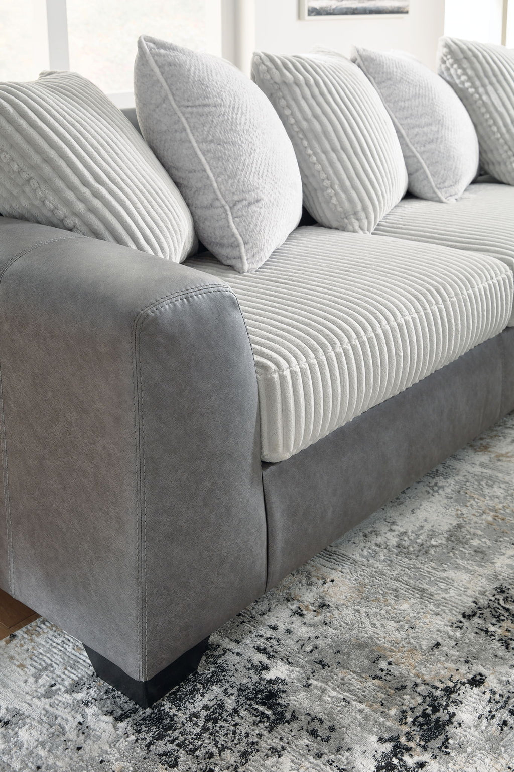 Clairette Court - 2 Piece Sectional