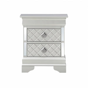 Verona - Nightstand