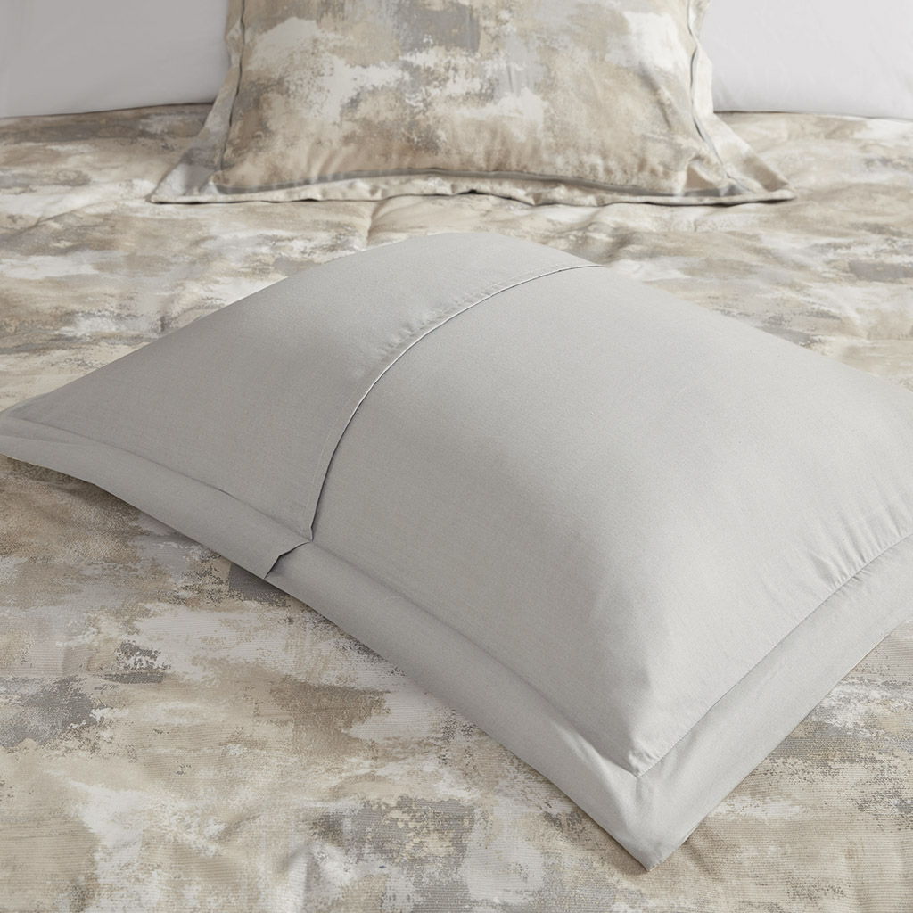 Beacon - Queen Piece Comforter (Set of 7) - Gray