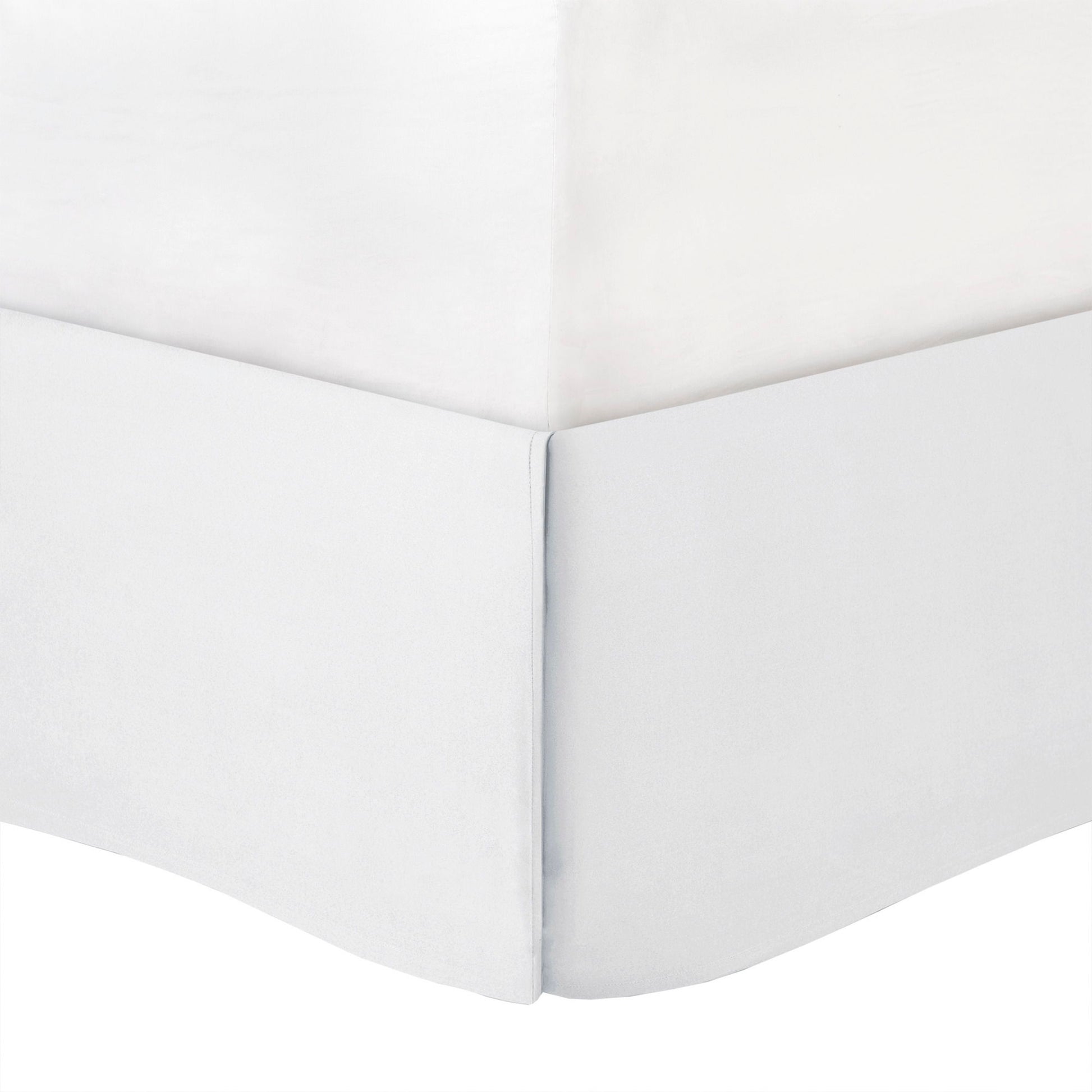 Laurel - King Pieced Pleated 7 Piece Tufted Comforter Set - White