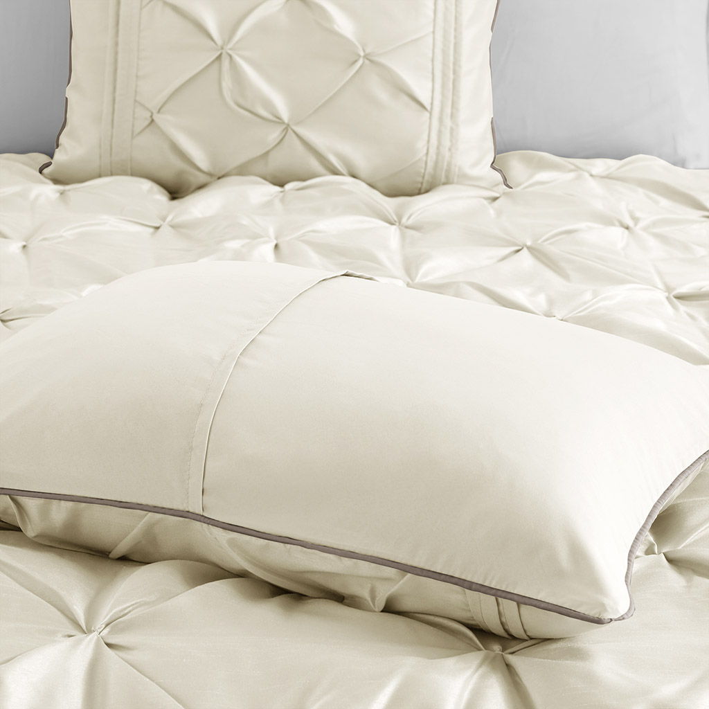 Laurel - Queen 7 Piece Tufted Comforter Set - Ivory