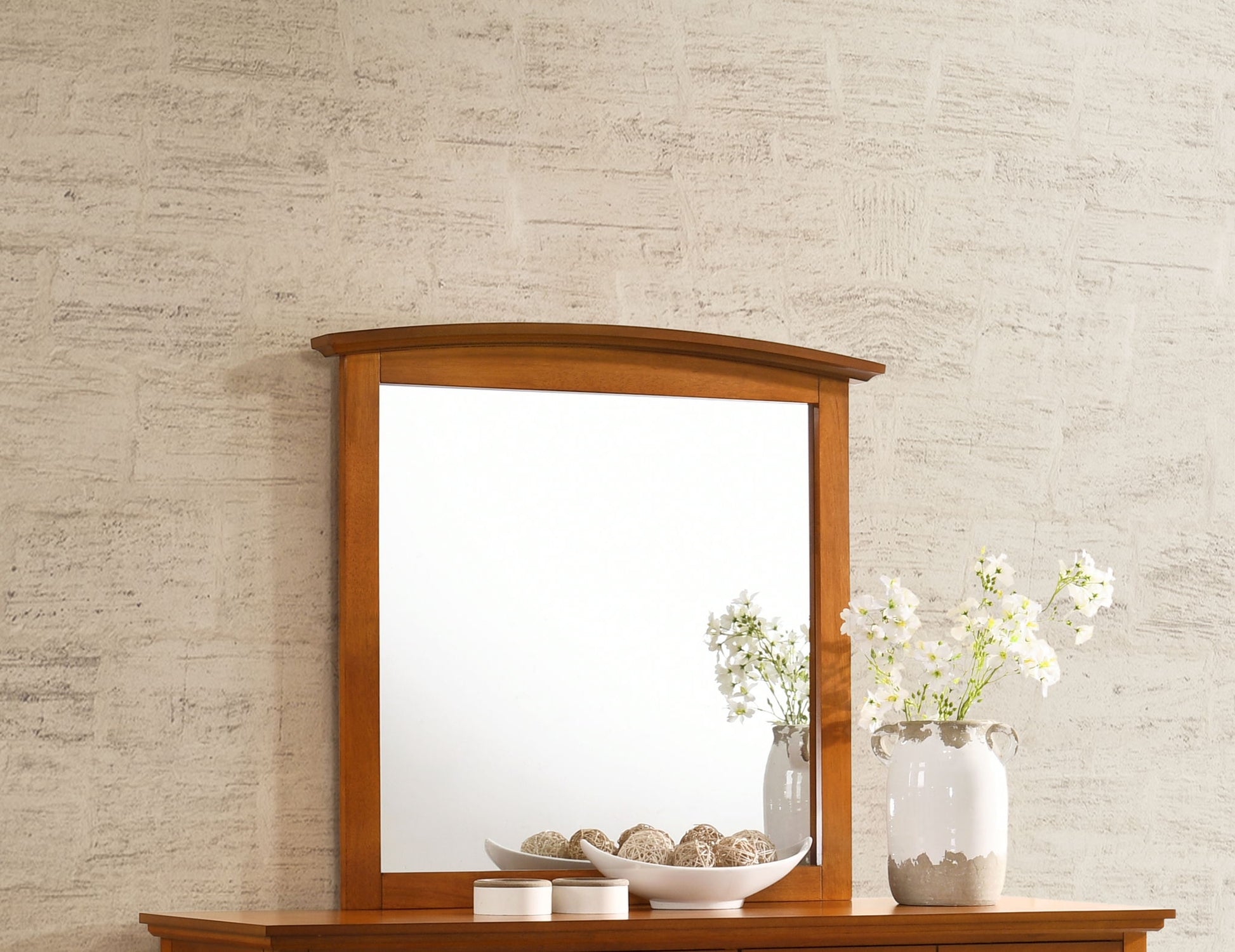 Hammond - Elegant Wall Mirror
