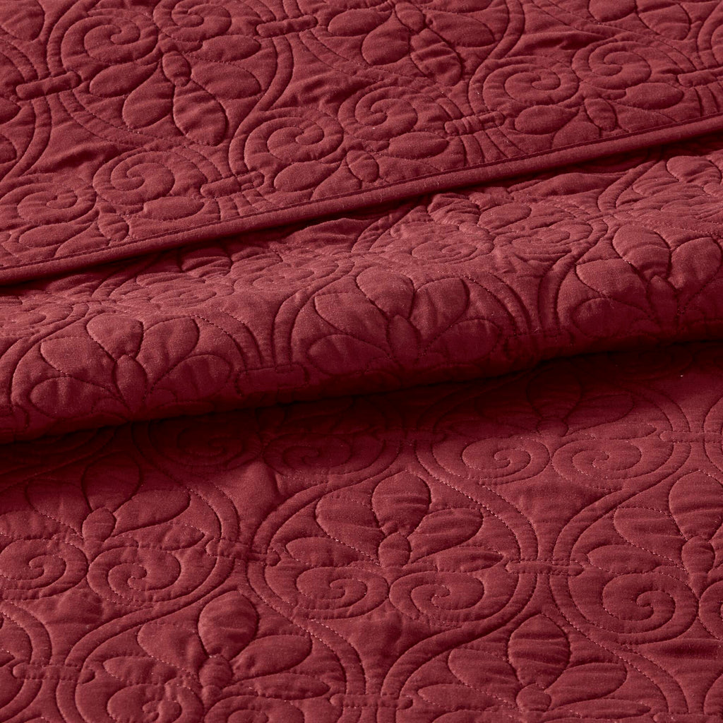 Quebec - Queen Reversible Bedspread Set - Red