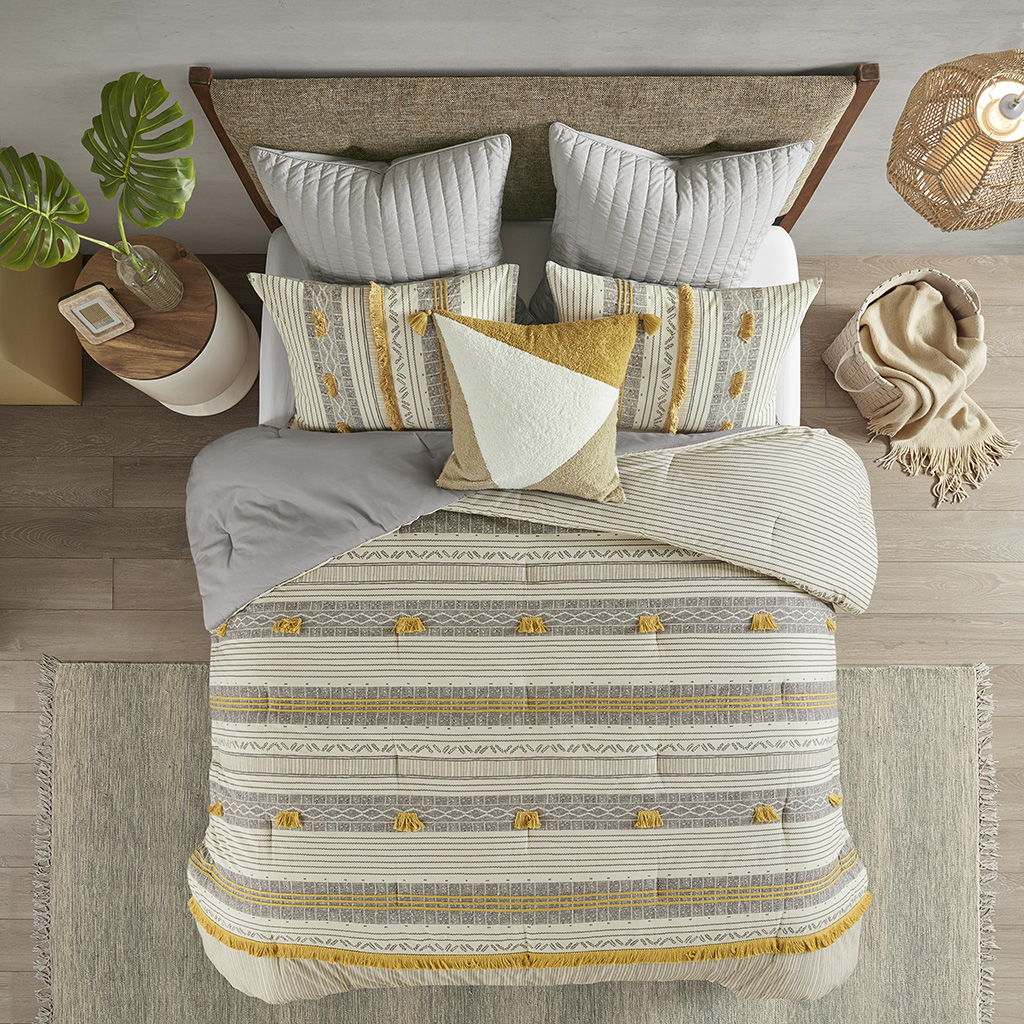 Cody - King 3 Piece Comforter Set - Gray / Yellow
