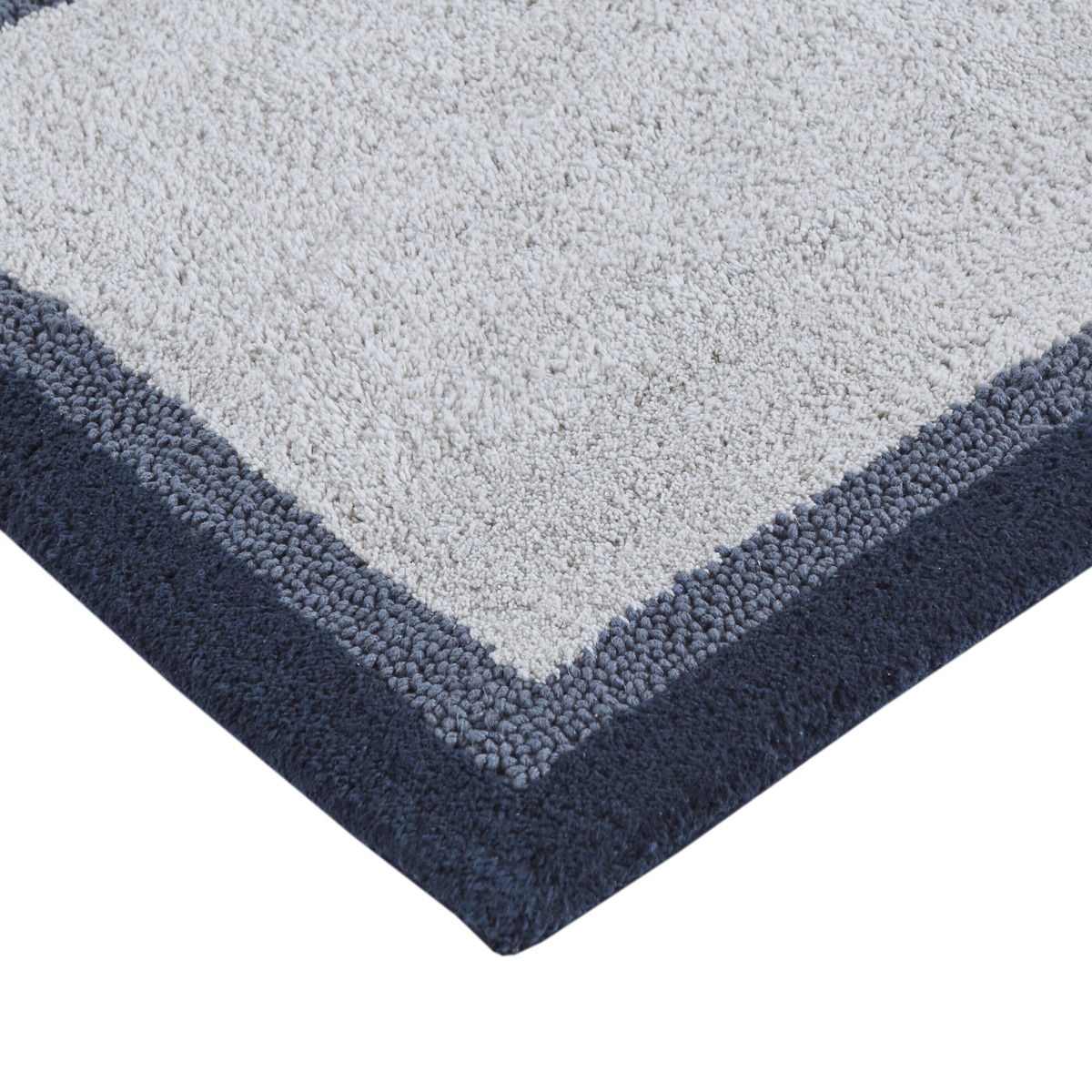 Amherst - 27" x 45"Tufted Bath Rug - Navy