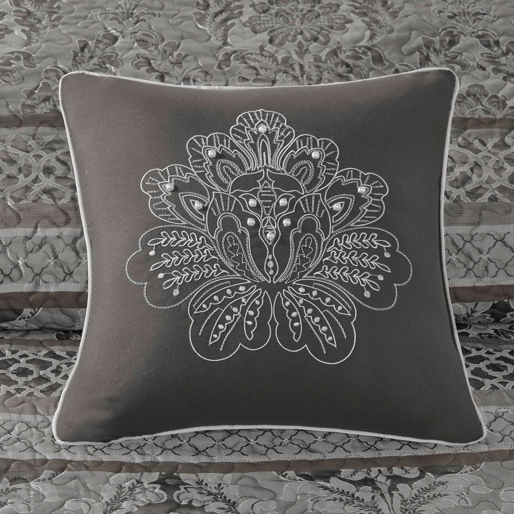 Bellagio - 5 Piece Queen Reversible Bedspread Set - Gray