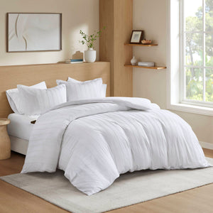 Logan - California King Striped Duvet Set - White