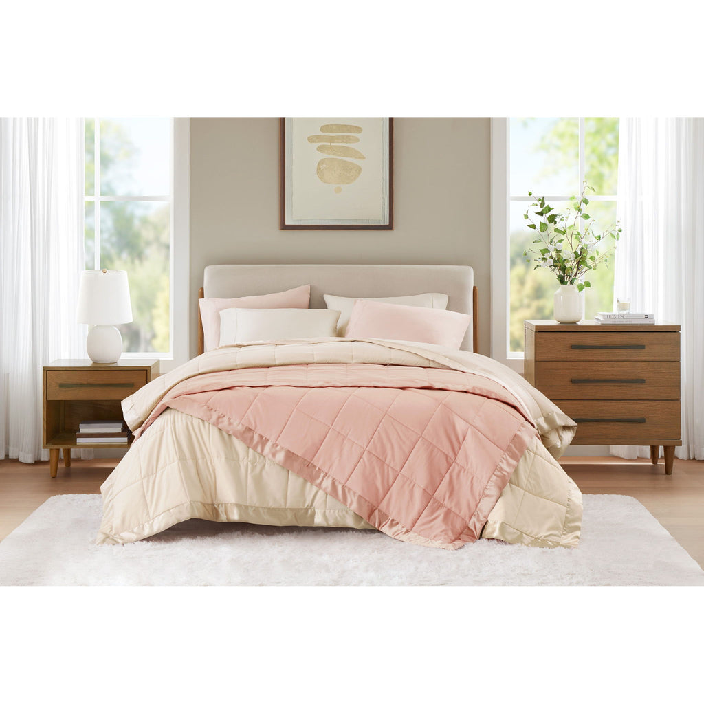 Windom - King All Season Hypoallergenic Blanket With 3M Scotchgard - Cream