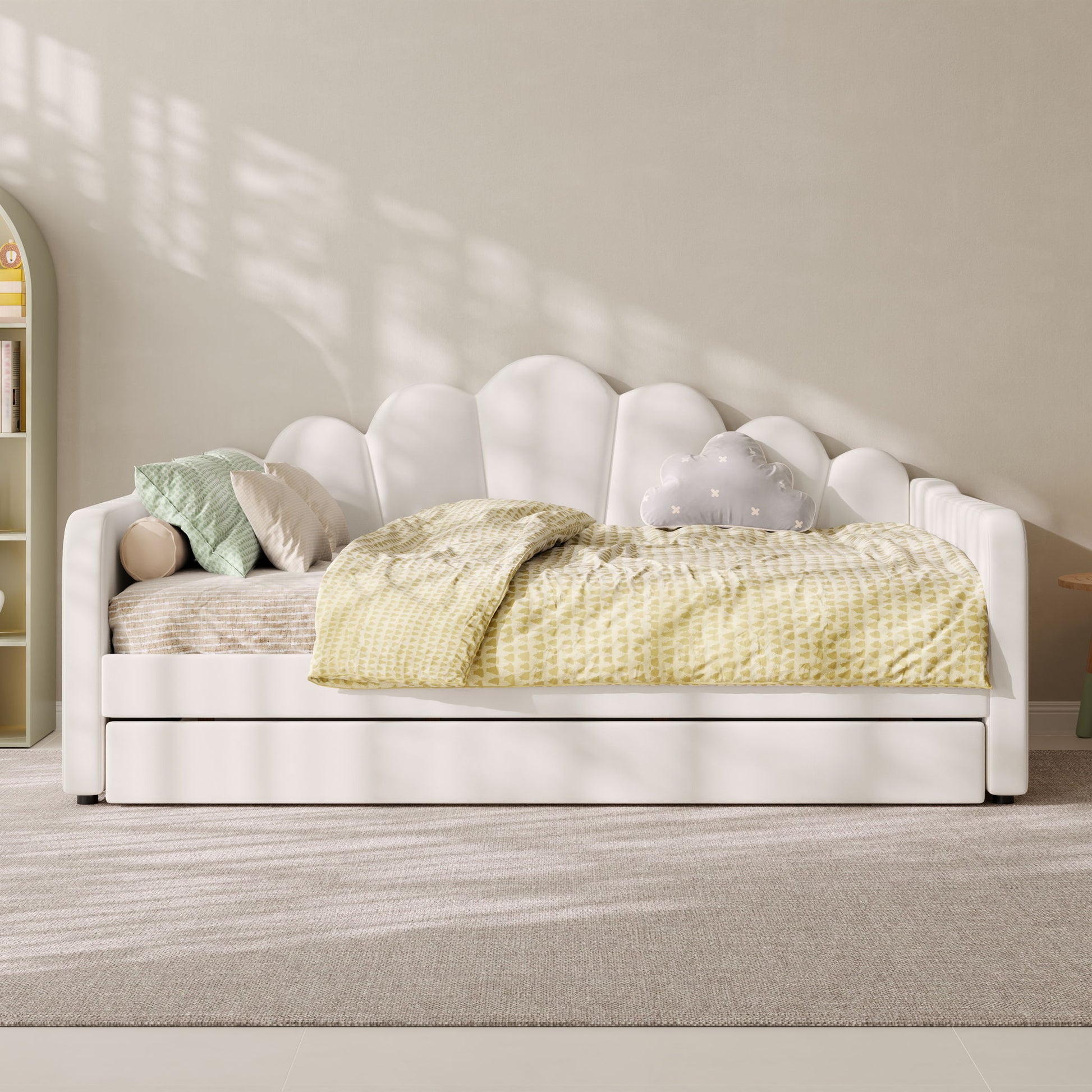 Shell Shaped Upholstered Daybed Frame With Slats