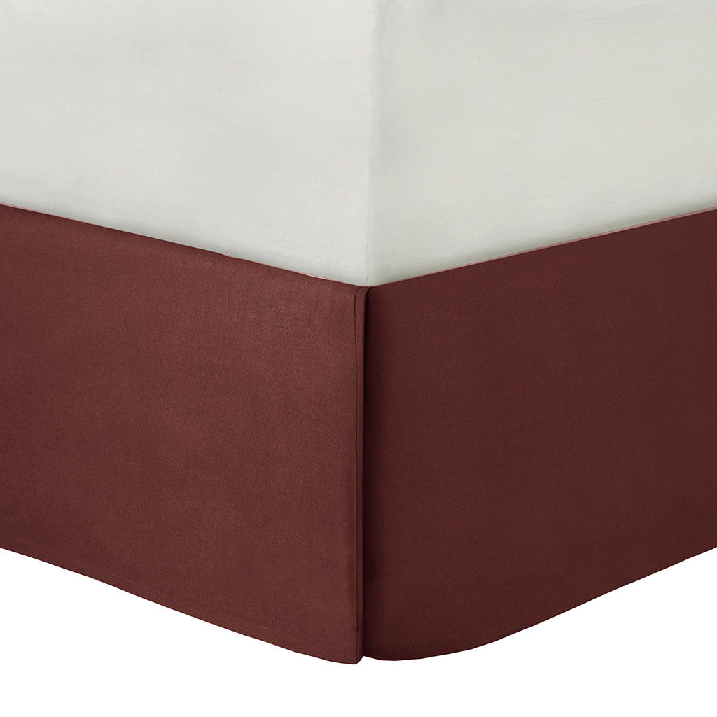 Brystol - California King 24 Piece Room In A Bag - Red