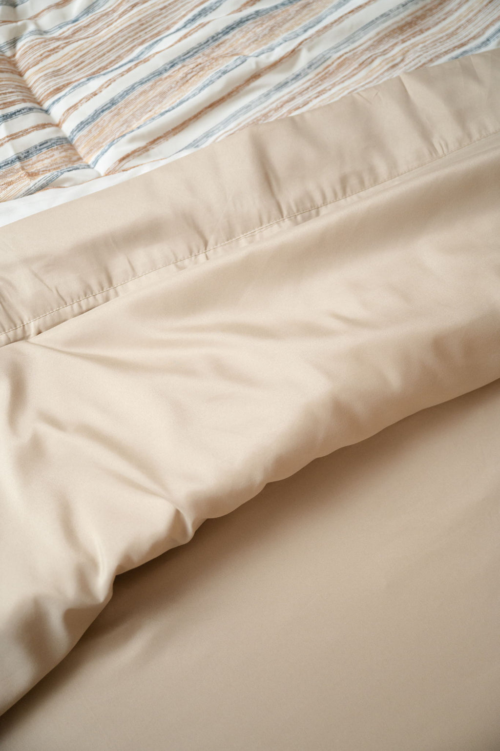 4 Piece Microplush And Bamboo Flex Head Hypoallergenic Sheet Set