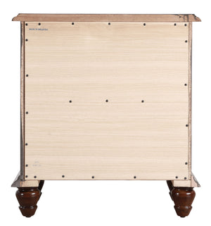 Elegant Traditional Nightstand