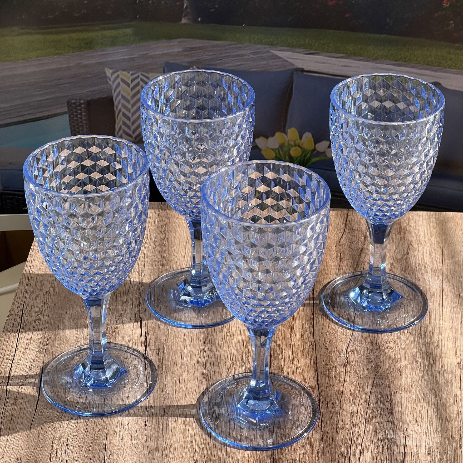 Diamond Cut Plastic Wine Glasses (Set of 4)