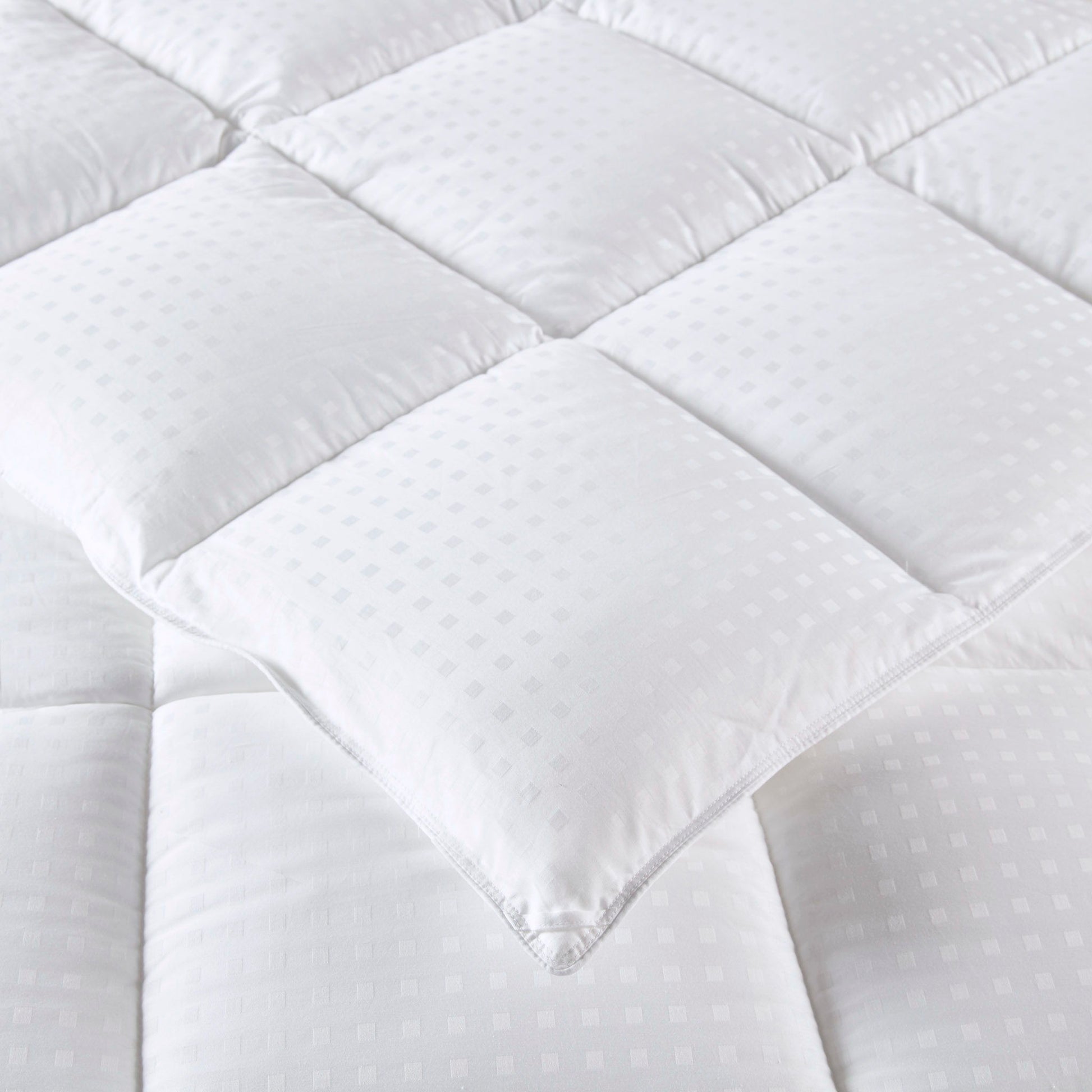 Signature - King Dobby Cotton Down Alternative Comforter - White
