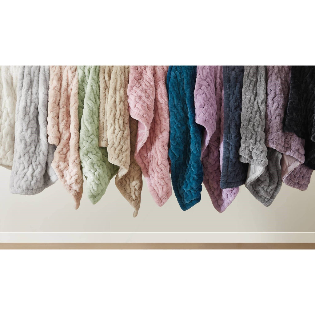 Ruched Fur - Throw - Silver Gray