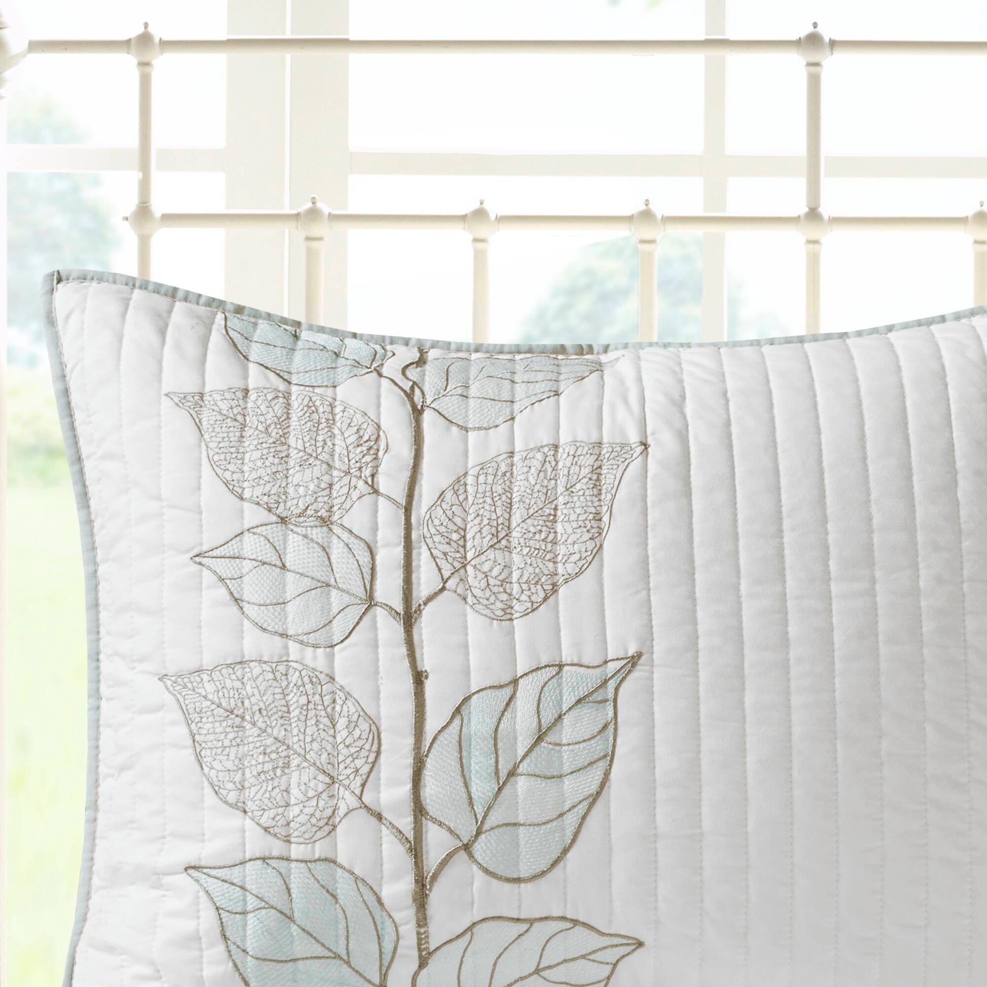 Caelie - 6 Piece Reversible Coverlet Set - Blue