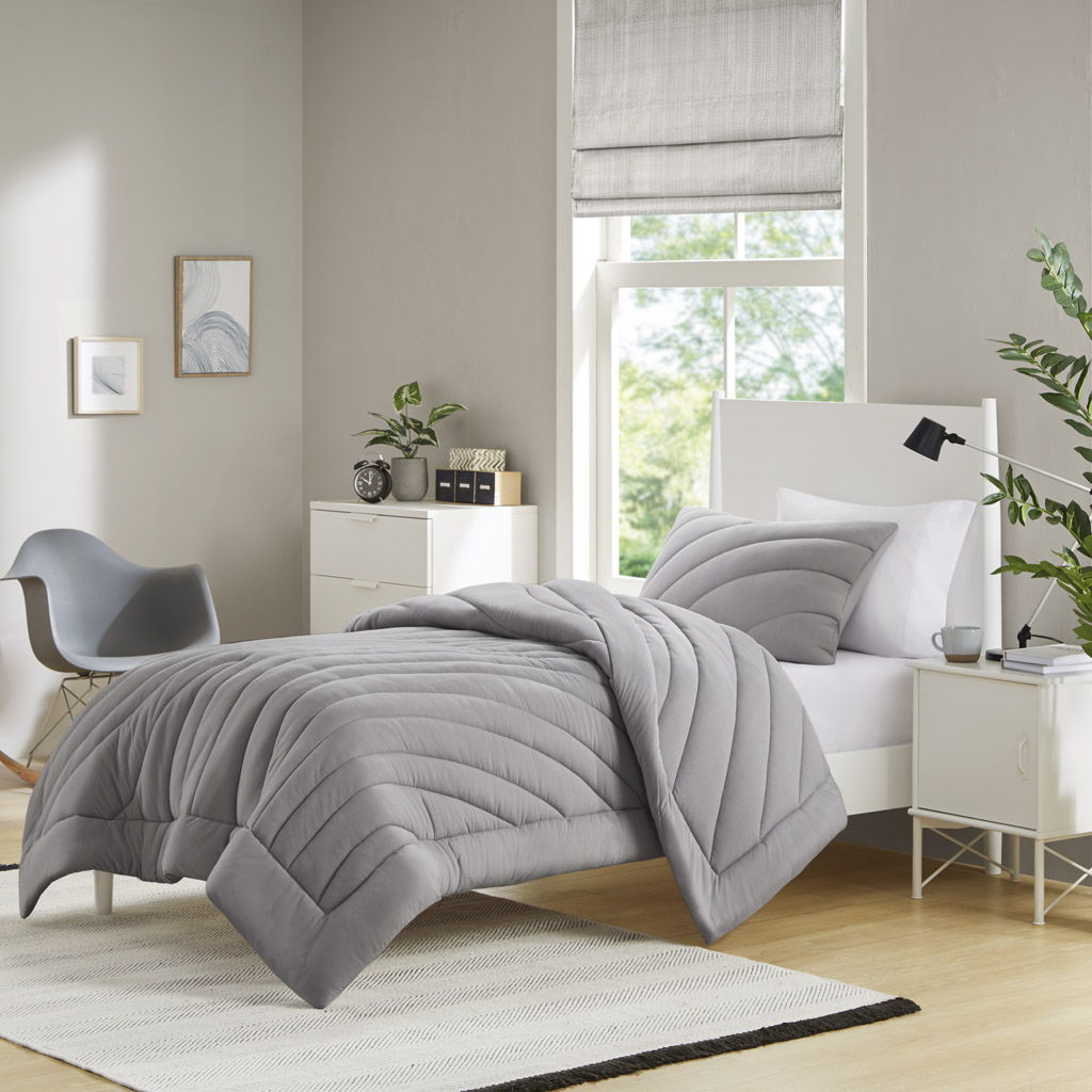 Juniper - Poly Jersey Puffy Queen Comforter Set - Gray
