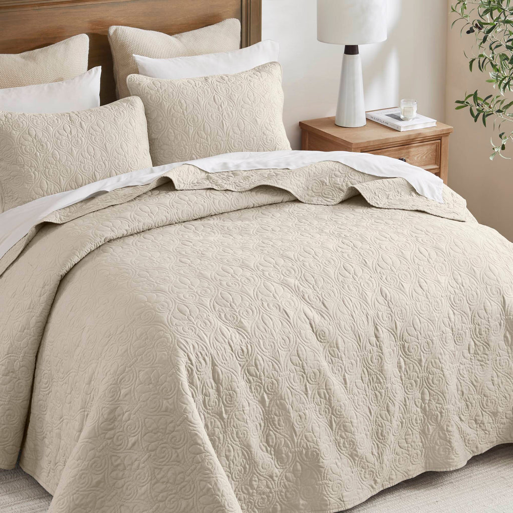 Quebec - Reversible Bedspread Set - Cream