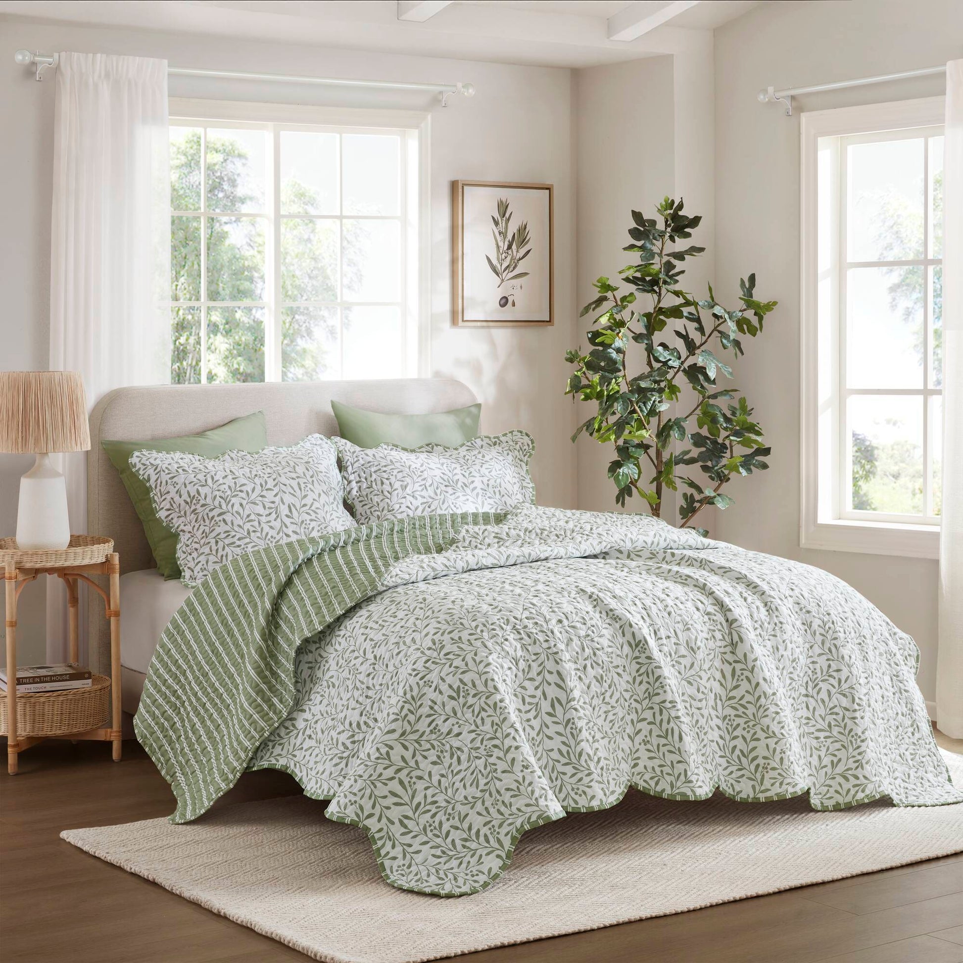 Darcy - 3 Piece Print Quilt Set - Sage Green