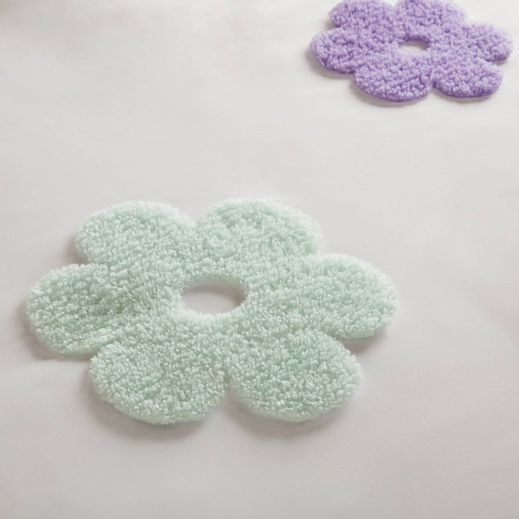 Gracie - Floral Reversible Tufted Chenille Duvet Cover Set - White / Purple