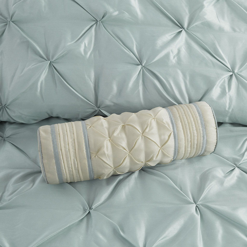 Laurel - Queen 7 Piece Tufted Comforter Set - Seafoam