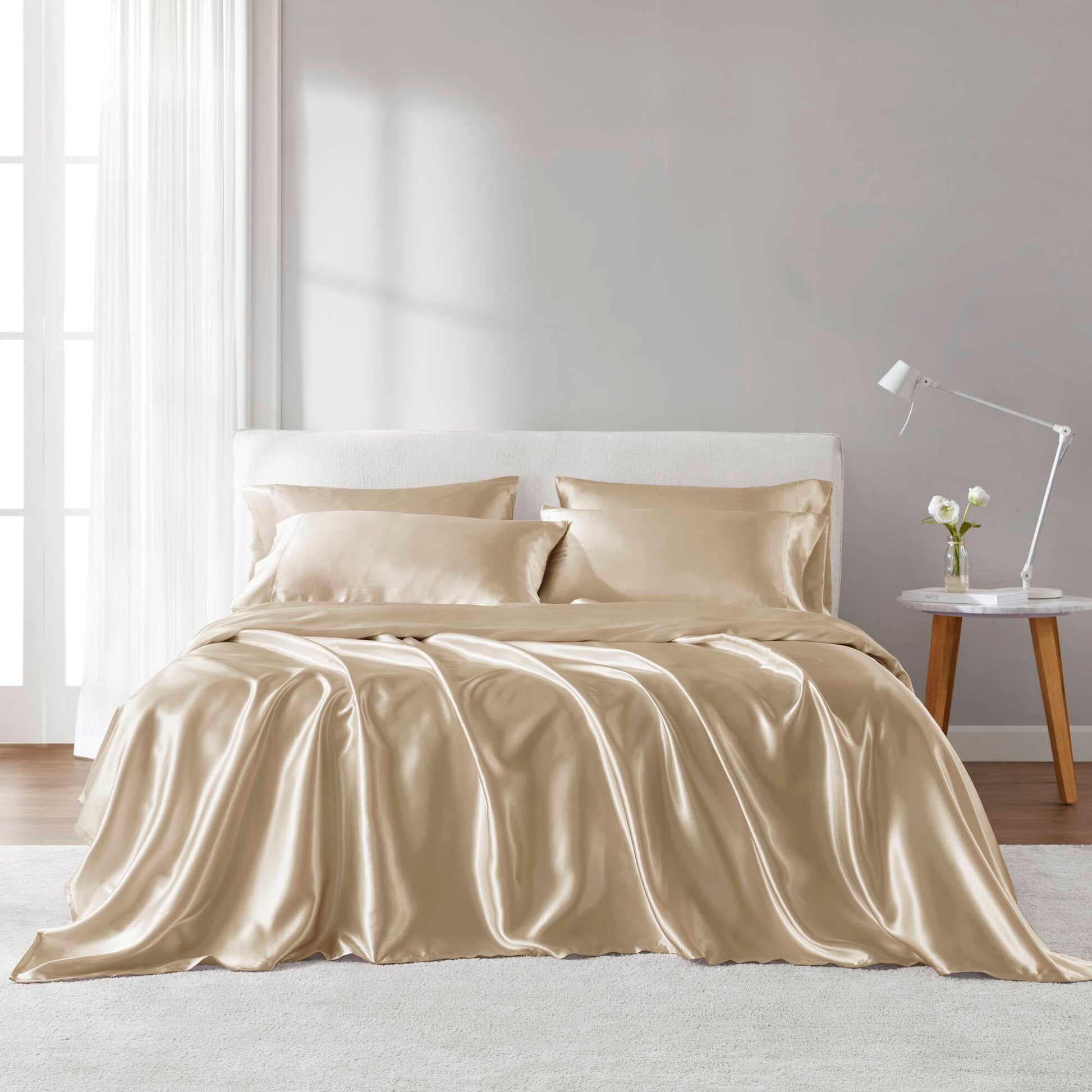 Satin - 6 Piece Queen Luxury Sheet Set - Champagne