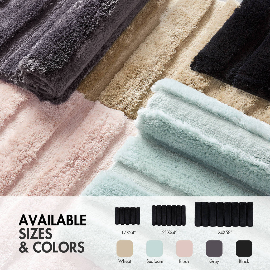 Tufted Pearl Channel - 21" x 34" Rug - Black