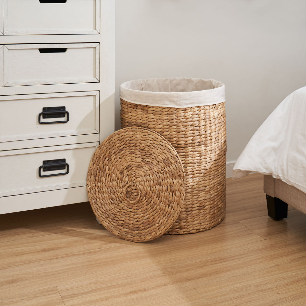 Ludmilla - Round Tall Laundry Hamper With Lid, Removable Liner - Light Brown