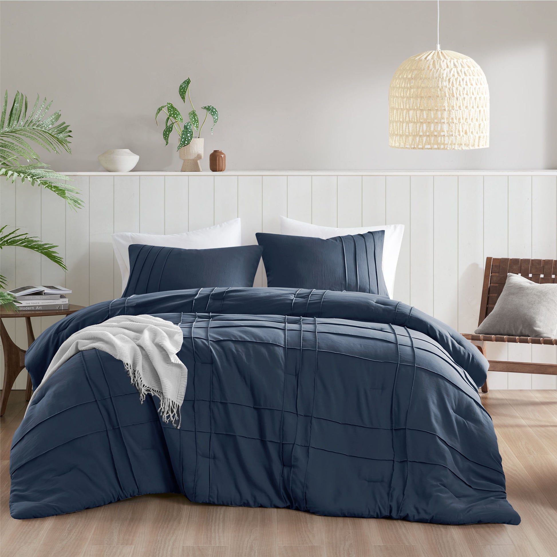 Porter - Full Soft Washed Pleated Comforter Set - Navy