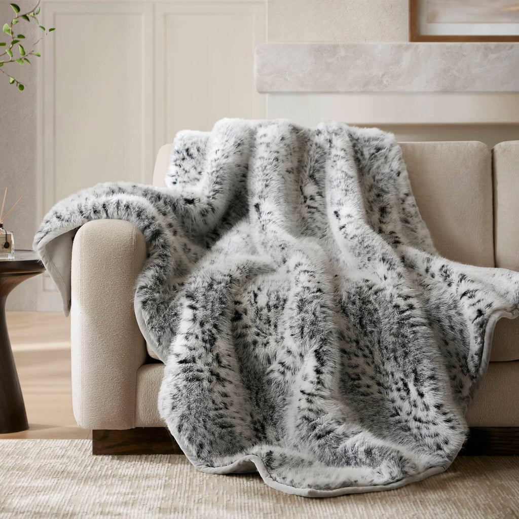 Botswana Animal Print - 60x80" Faux Fur Throw Blanket - Snow Leopard