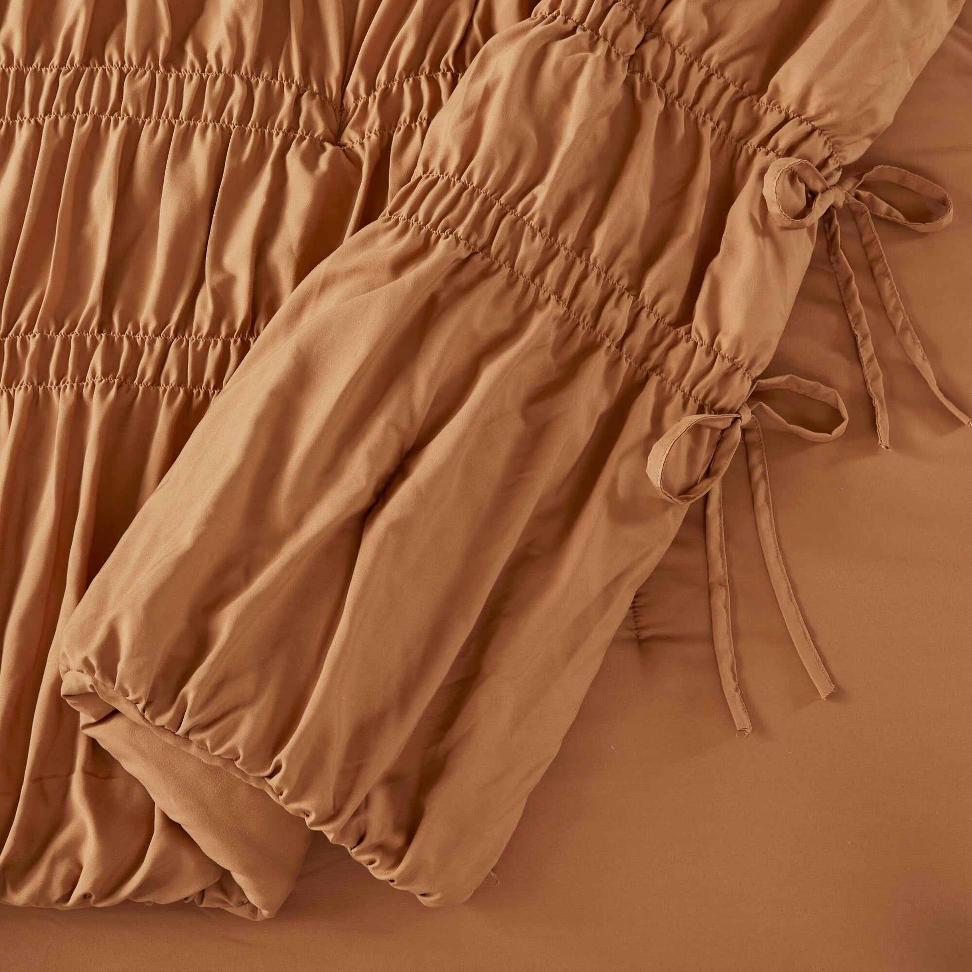 Mia - 3 Piece King Comforter Set - Brown