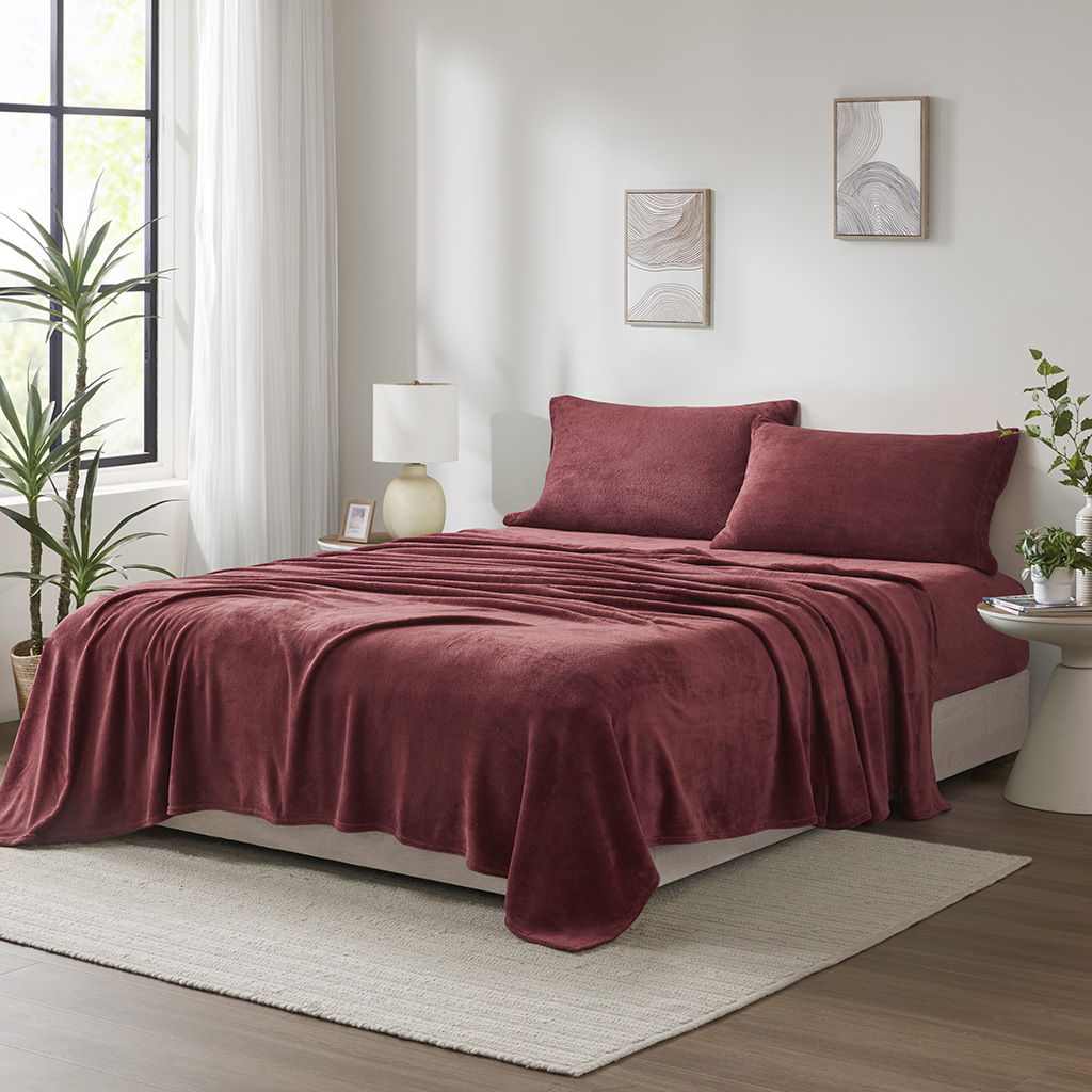 Soloft Plush - 4 Piece Queen Micro Plush Sheet Set - Burgundy