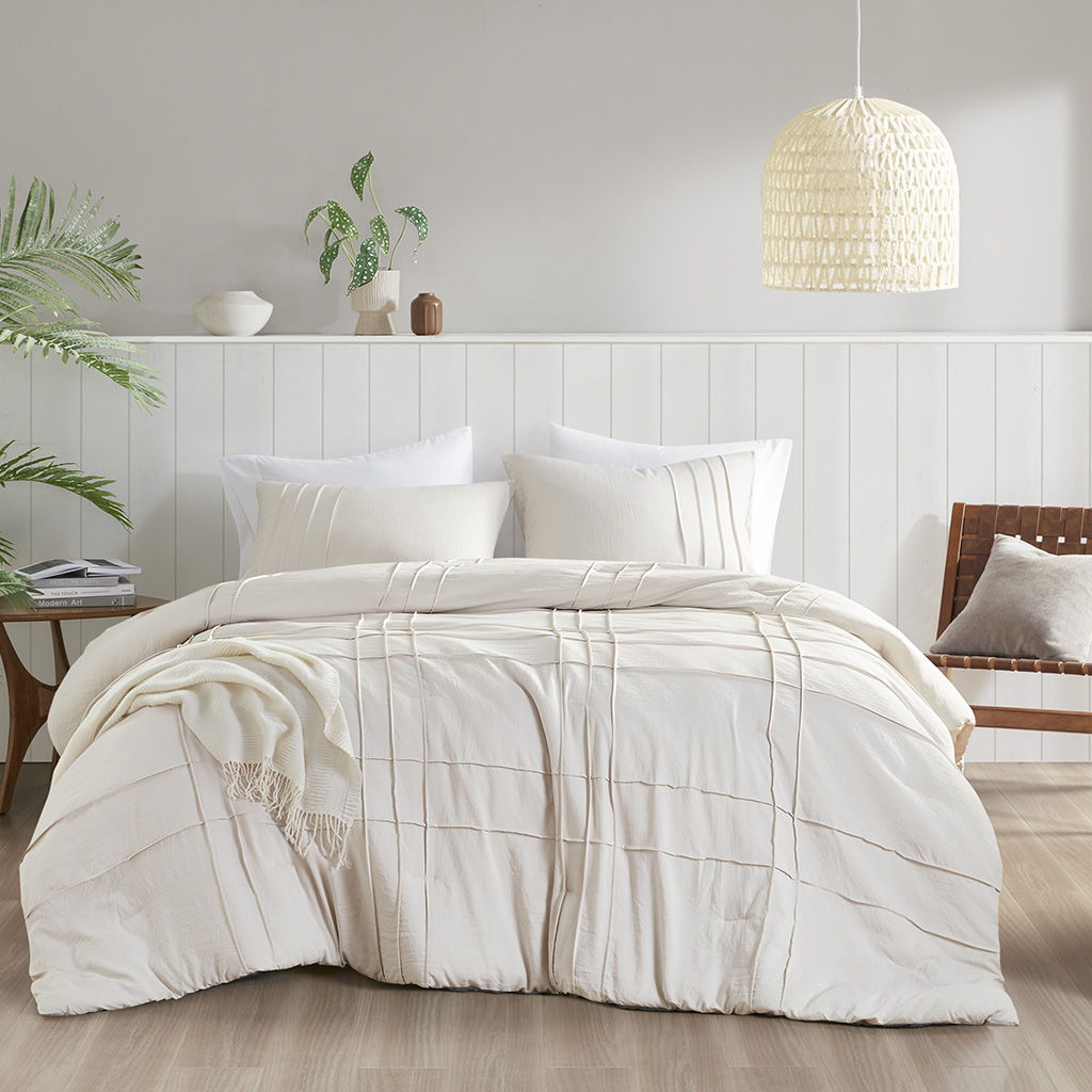 Porter - Queen Soft Washed Pleated Comforter Set - Neutral