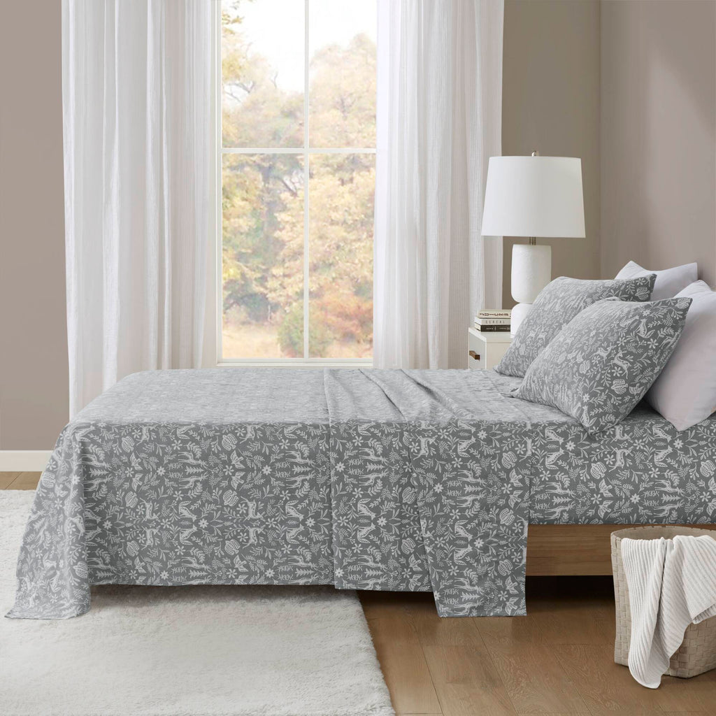 Cozy Cotton Flannel - King Printed Sheet Set - Sage Winter Fauna