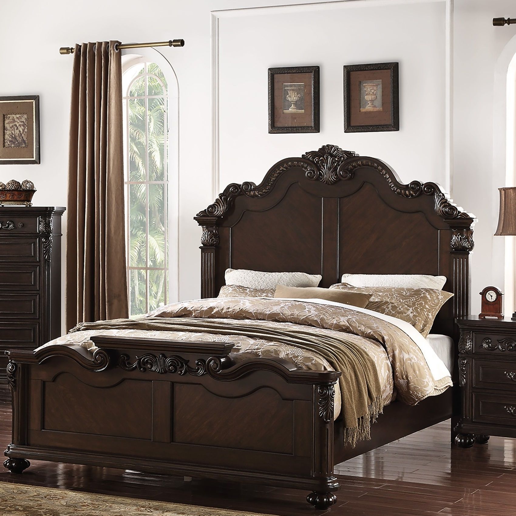 3 Piece Bedroom Set, Majestic Formal Bed With 2 Nightstands