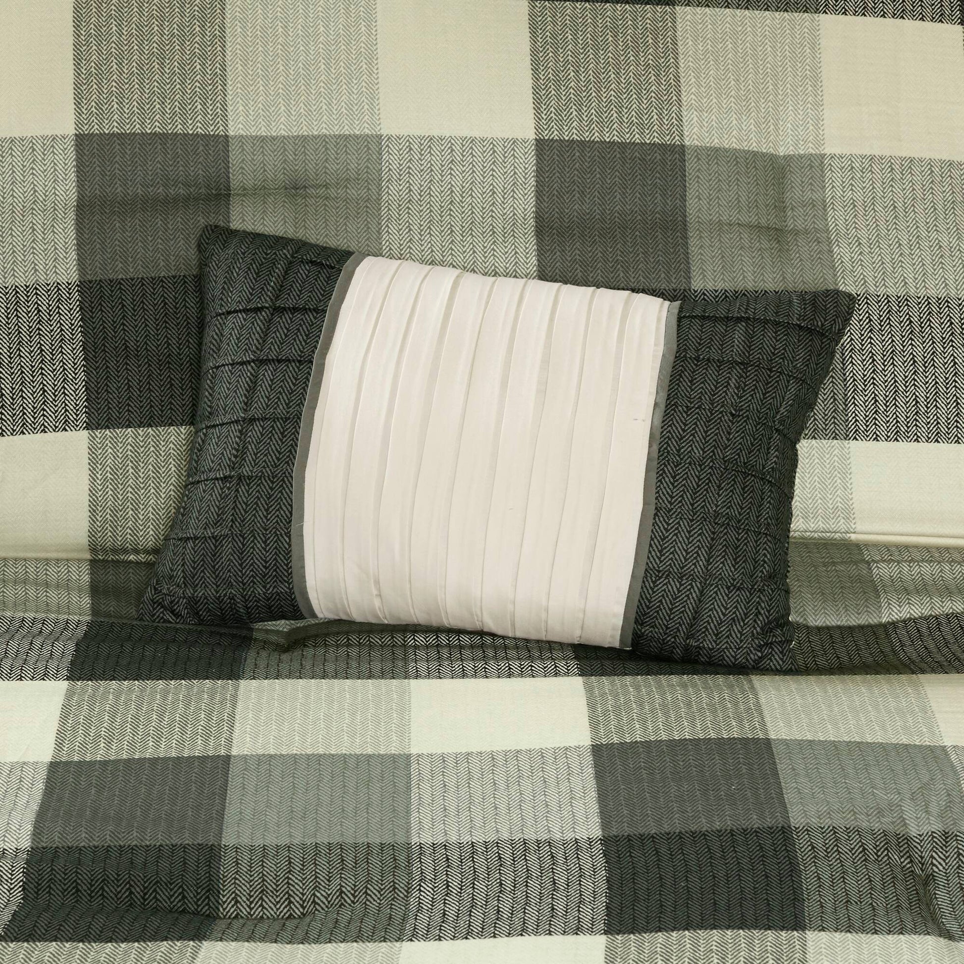 Ridge - California King 7 Piece Herringbone Comforter Set - Gray