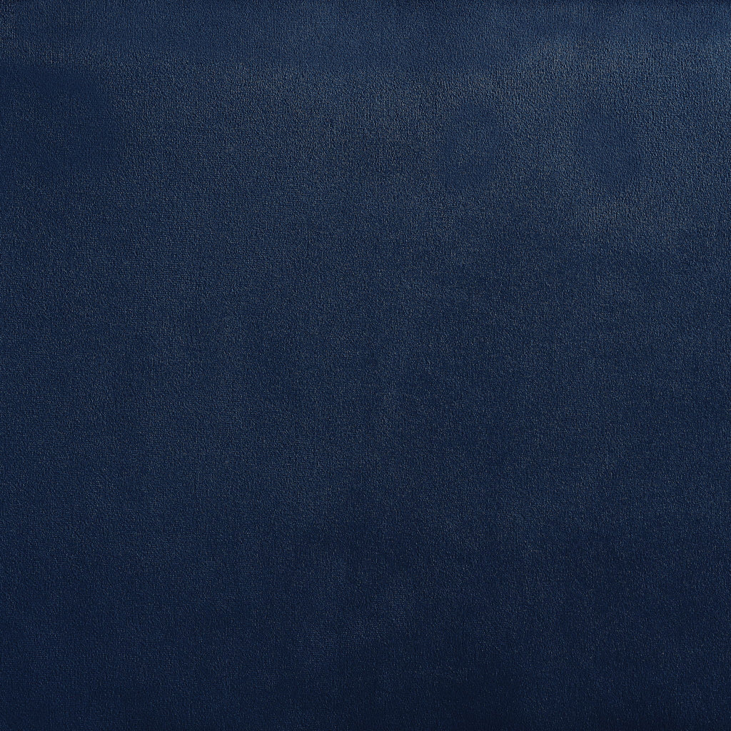 Shannon - Velvet Sectional Sofa With Chaise