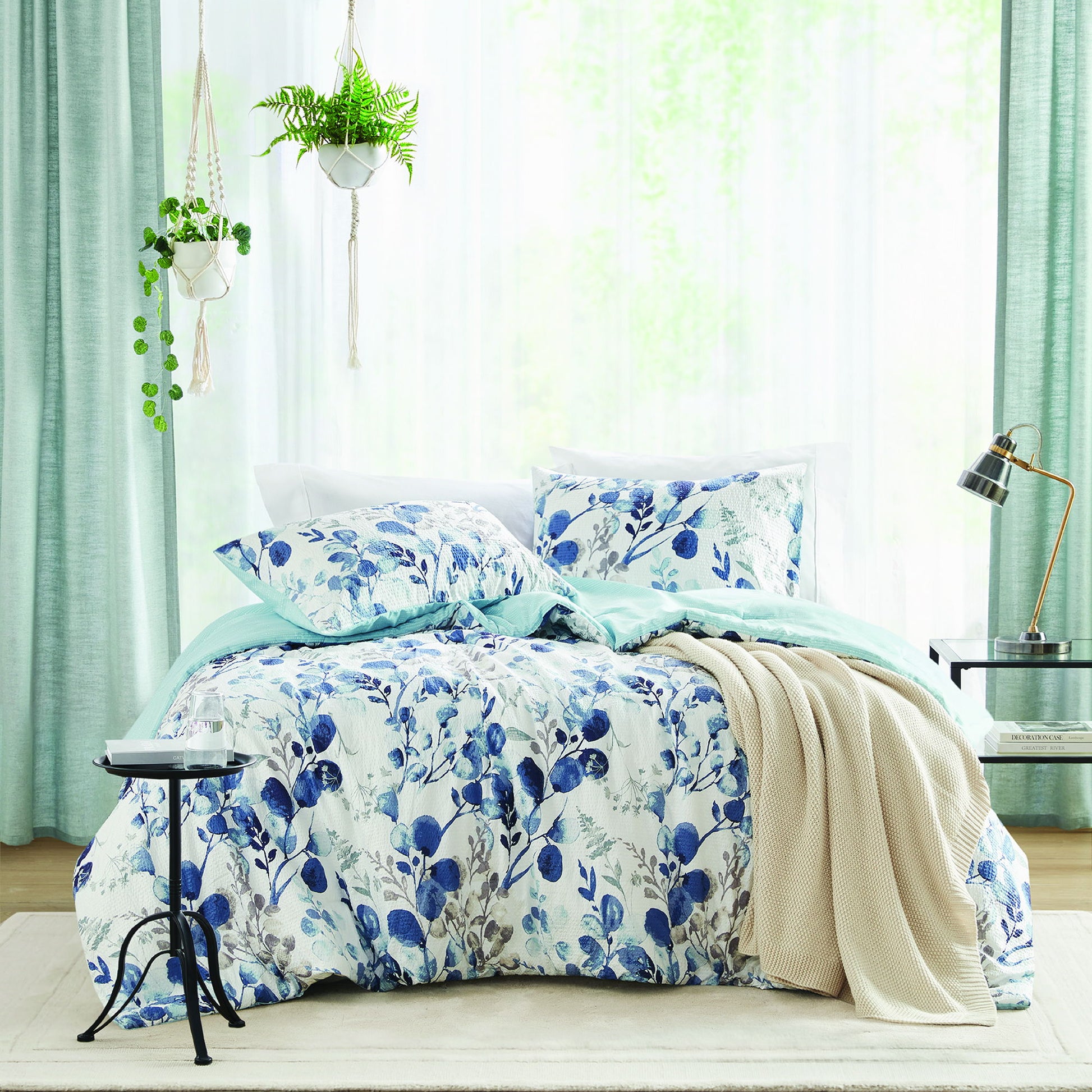 Gabby - Twin/Twin Long Reversible Floral Botanical Seersucker Comforter Set - Navy/Blue