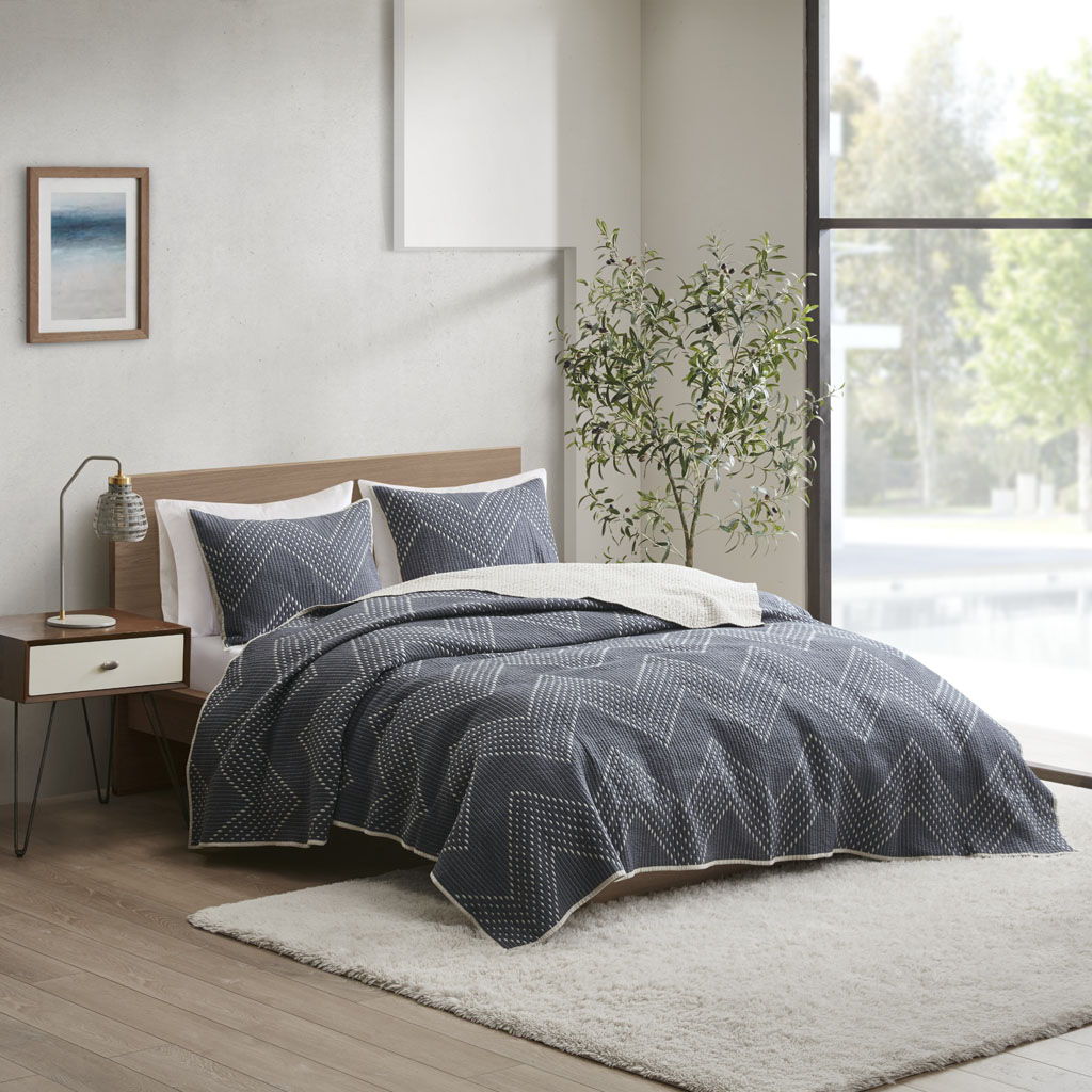 Pomona - King Embroidered 3 Piece Coverlet Set - Navy