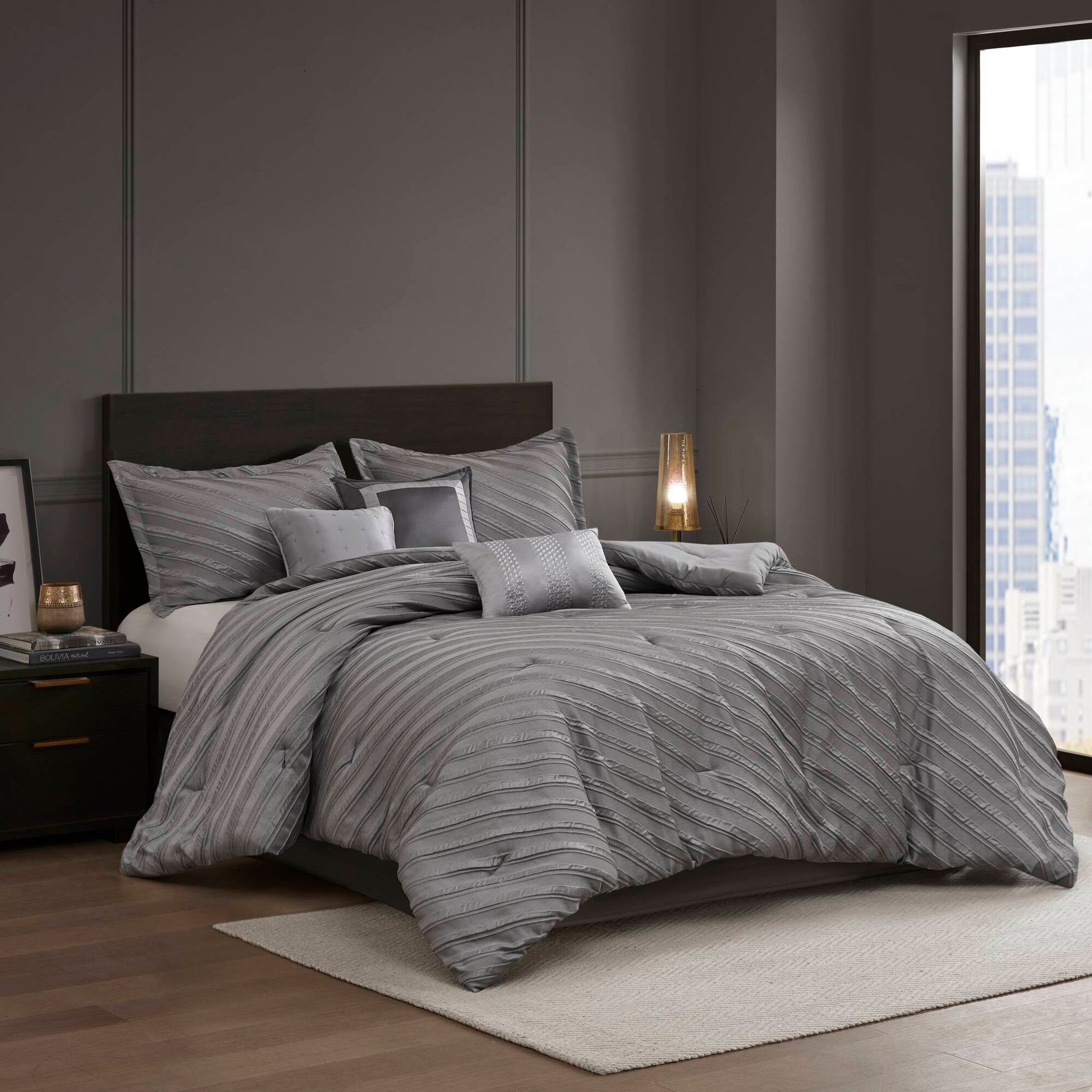 Riva - 7 Piece Queen Comforter Set - Gray