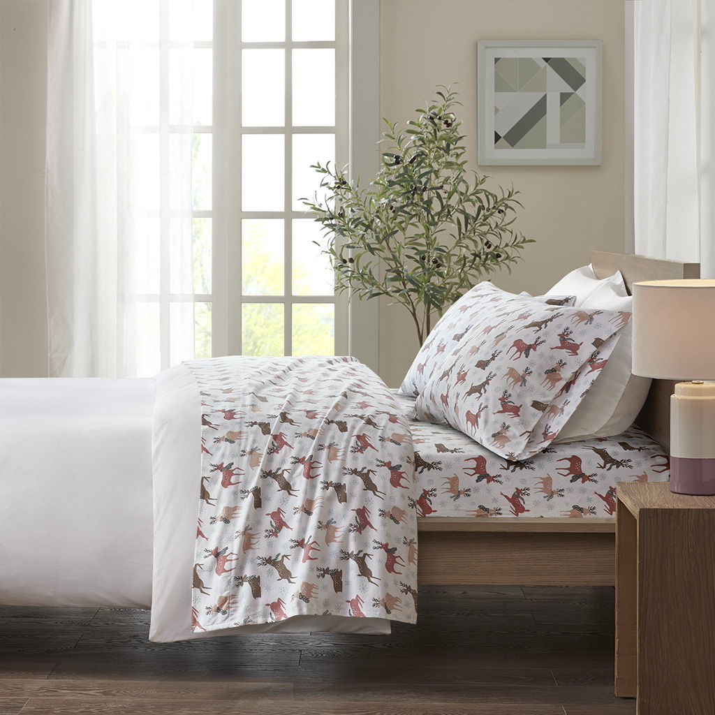 Cozy Flannel - King Printed Sheet Set - Reindeer